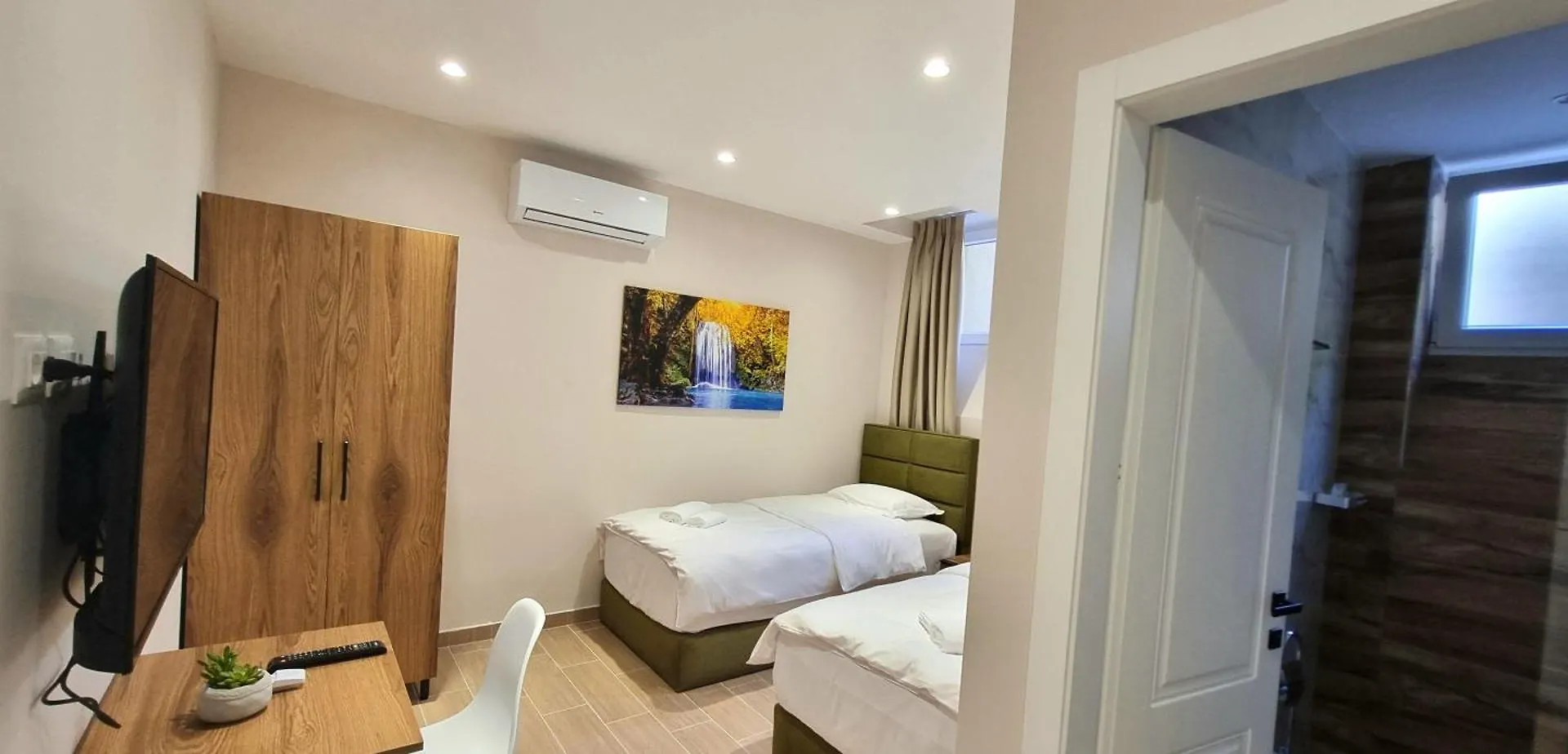 Vila Panto Tirana Inn