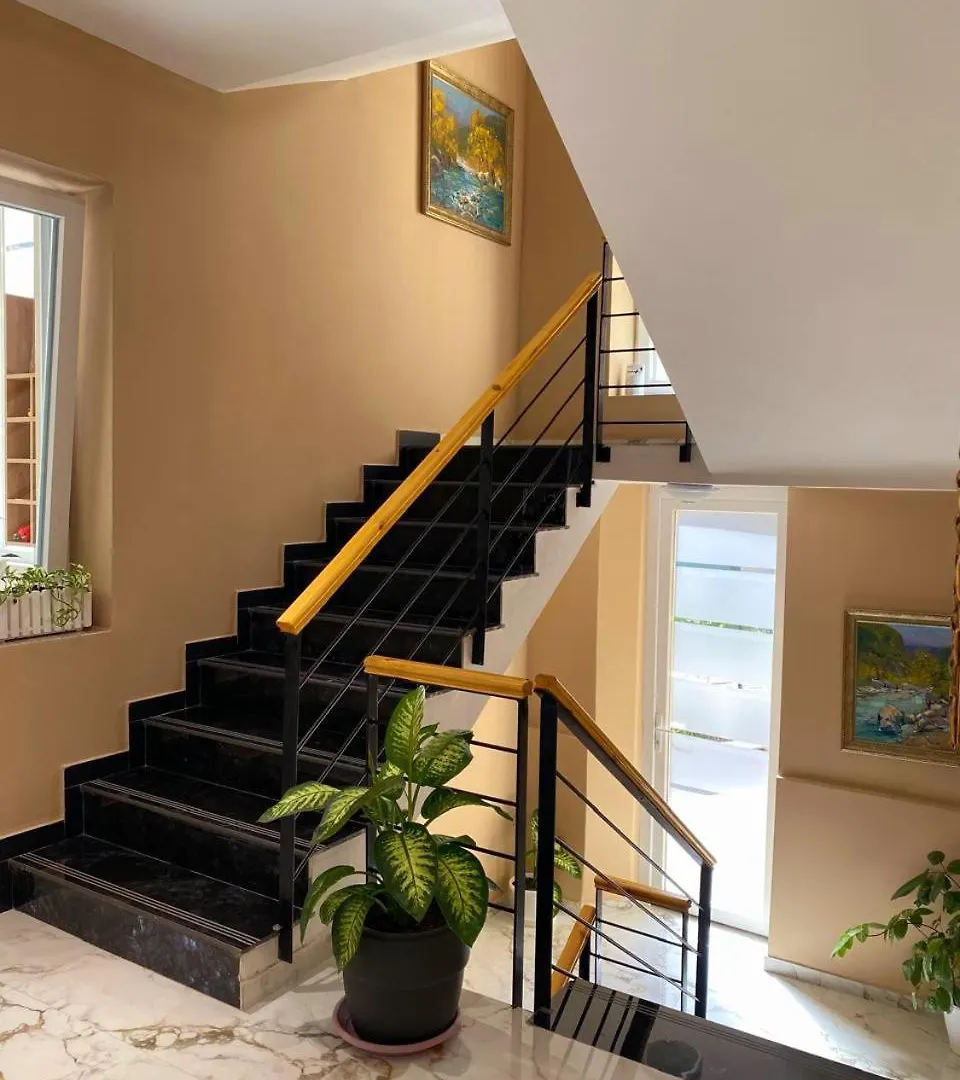 Vila Panto Tirana